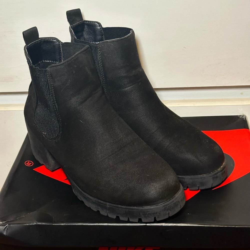 Rue 21 Chelsea Ankle Boots